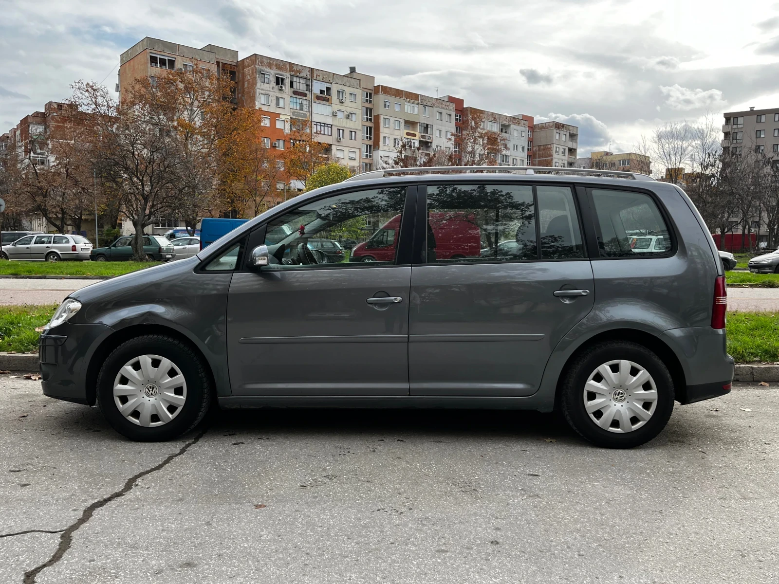 VW Touran  - изображение 3