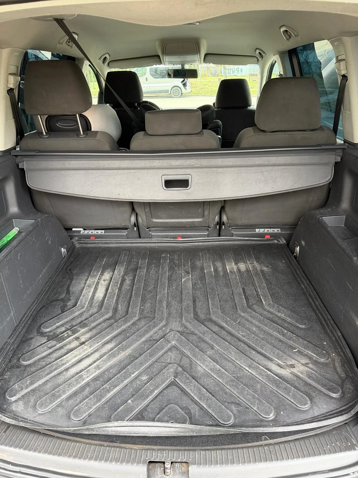 VW Touran 2.0 170  - изображение 5