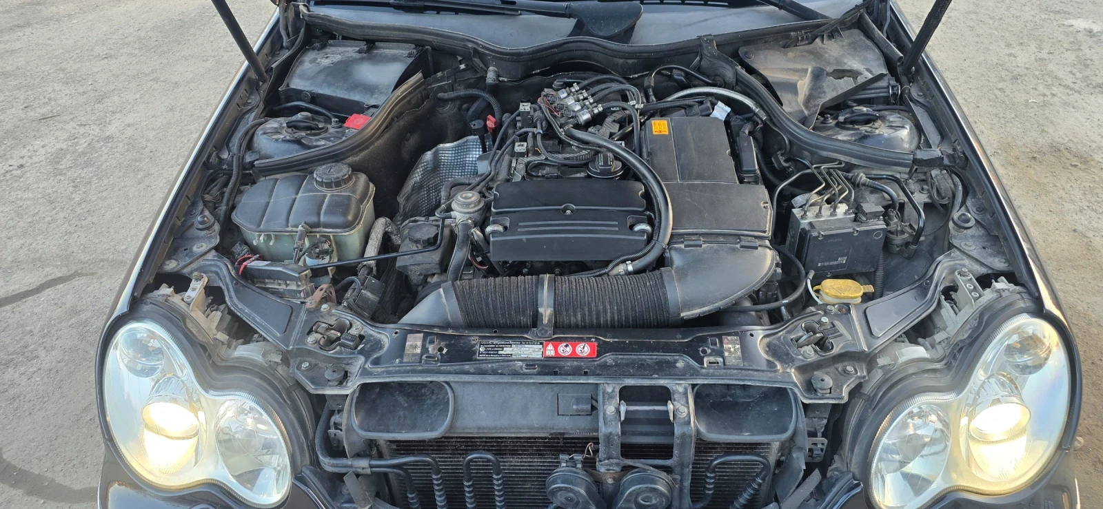 Mercedes-Benz C 230 Kompressor, снимка 15 - Автомобили и джипове - 53714208