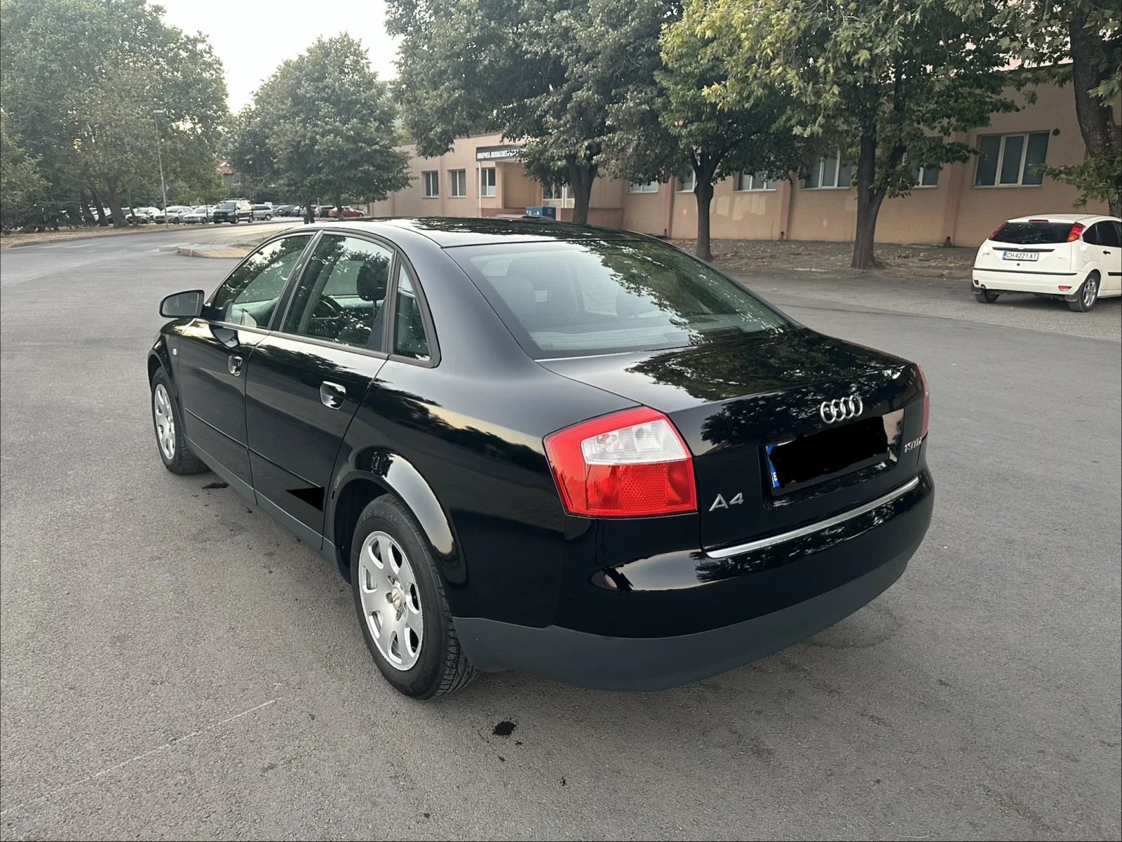Audi A4 1.9TDI* 101кс., снимка 3 - Автомобили и джипове - 54088660