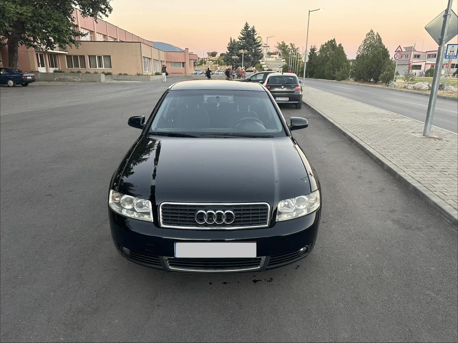 Audi A4 1.9TDI* 101кс., снимка 8 - Автомобили и джипове - 54088660