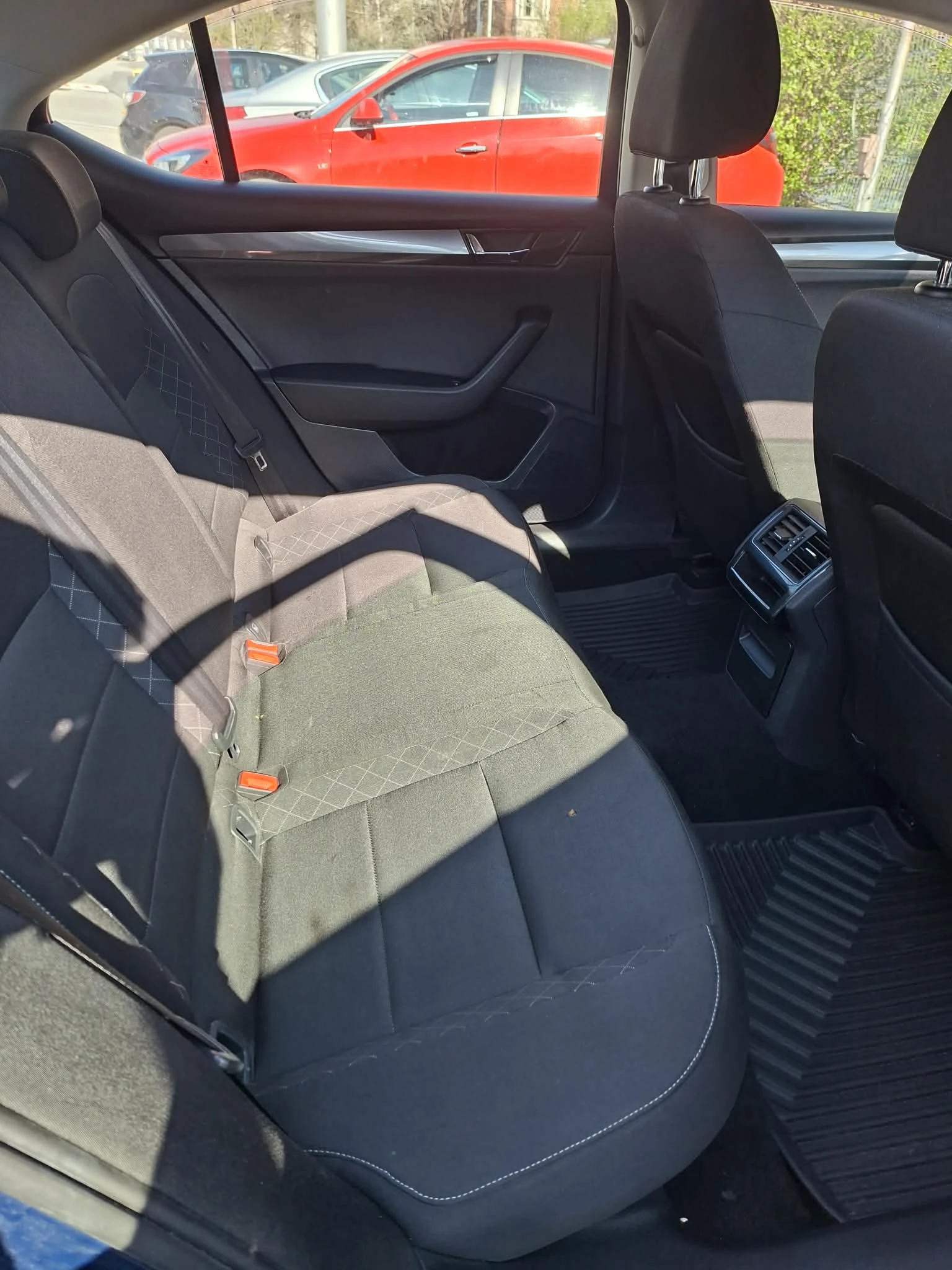 Skoda Superb 2.0 tdi, снимка 4 - Автомобили и джипове - 54238057