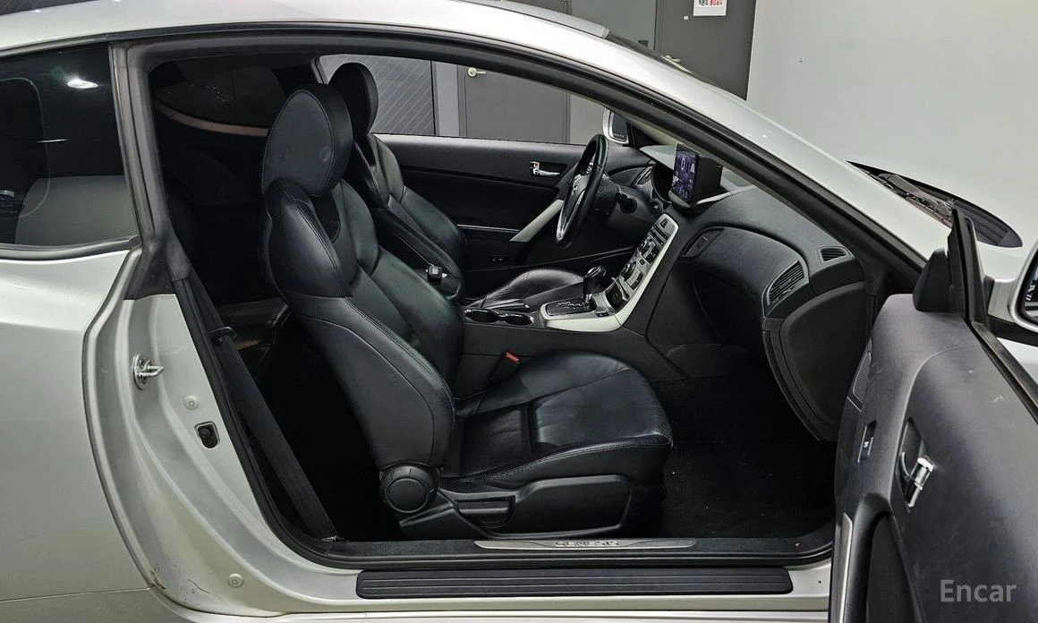 Hyundai Genesis * COUPE* 2.0T* ����* �������* ����* �������*  | Mobile.bg � ����������� 12