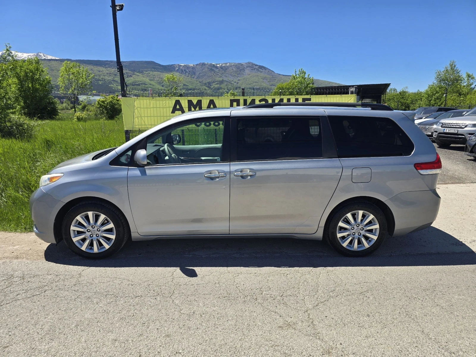 Toyota Sienna XLE AWD, снимка 6 - Автомобили и джипове - 54552149