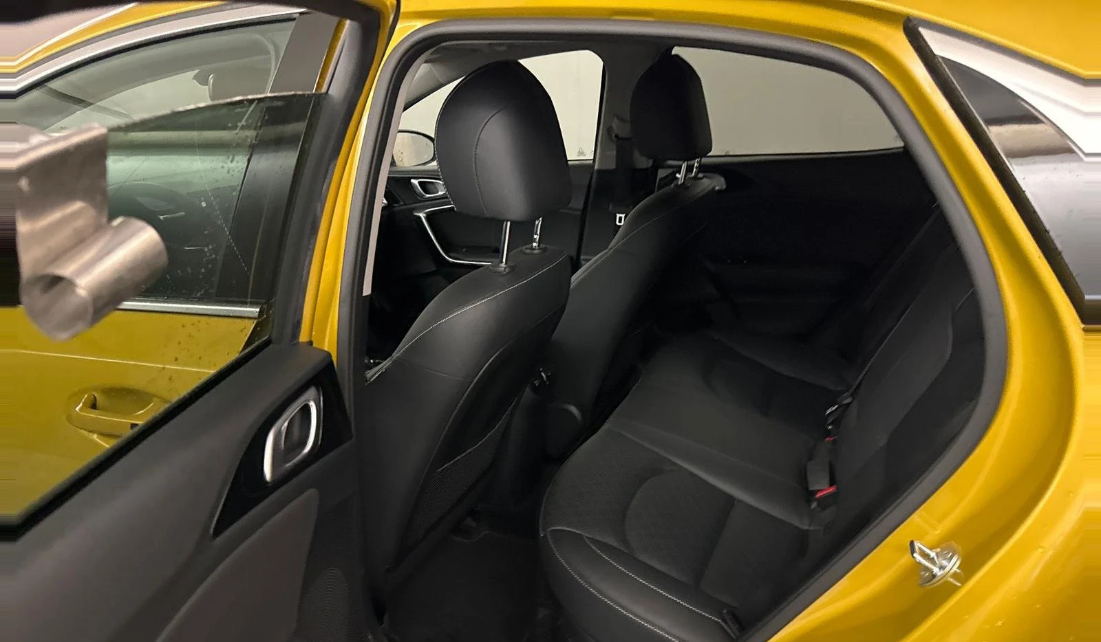 Kia XCeed PHEV/141HP/CAM/MEMO/CPLAY/DIGI/NAVI/LED/336q, снимка 9 - Автомобили и джипове - 54634120