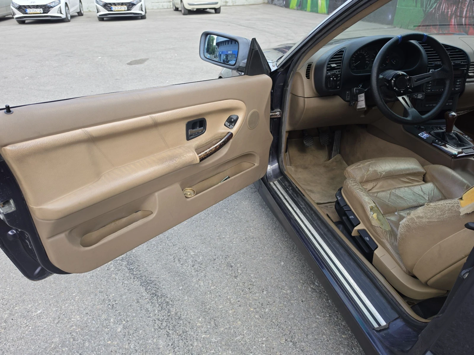 BMW 320, снимка 9 - Автомобили и джипове - 55051007