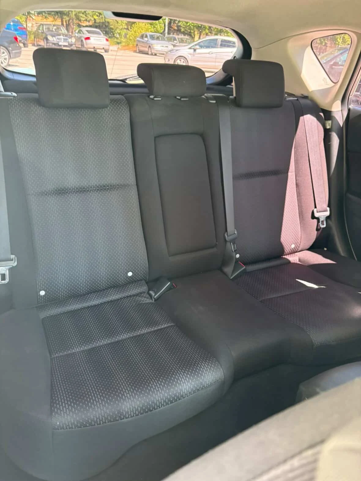 Mazda 3, снимка 11 - Автомобили и джипове - 55066771
