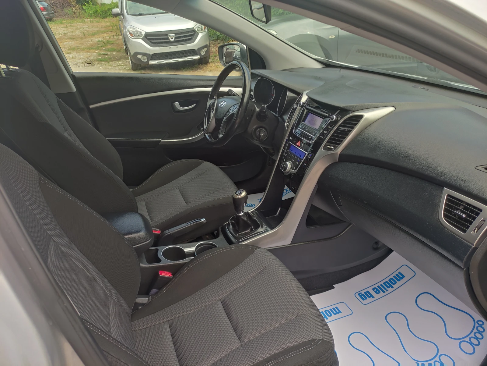 Hyundai I30 1.6JRDIкато нов 189000км, снимка 10 - Автомобили и джипове - 55140629