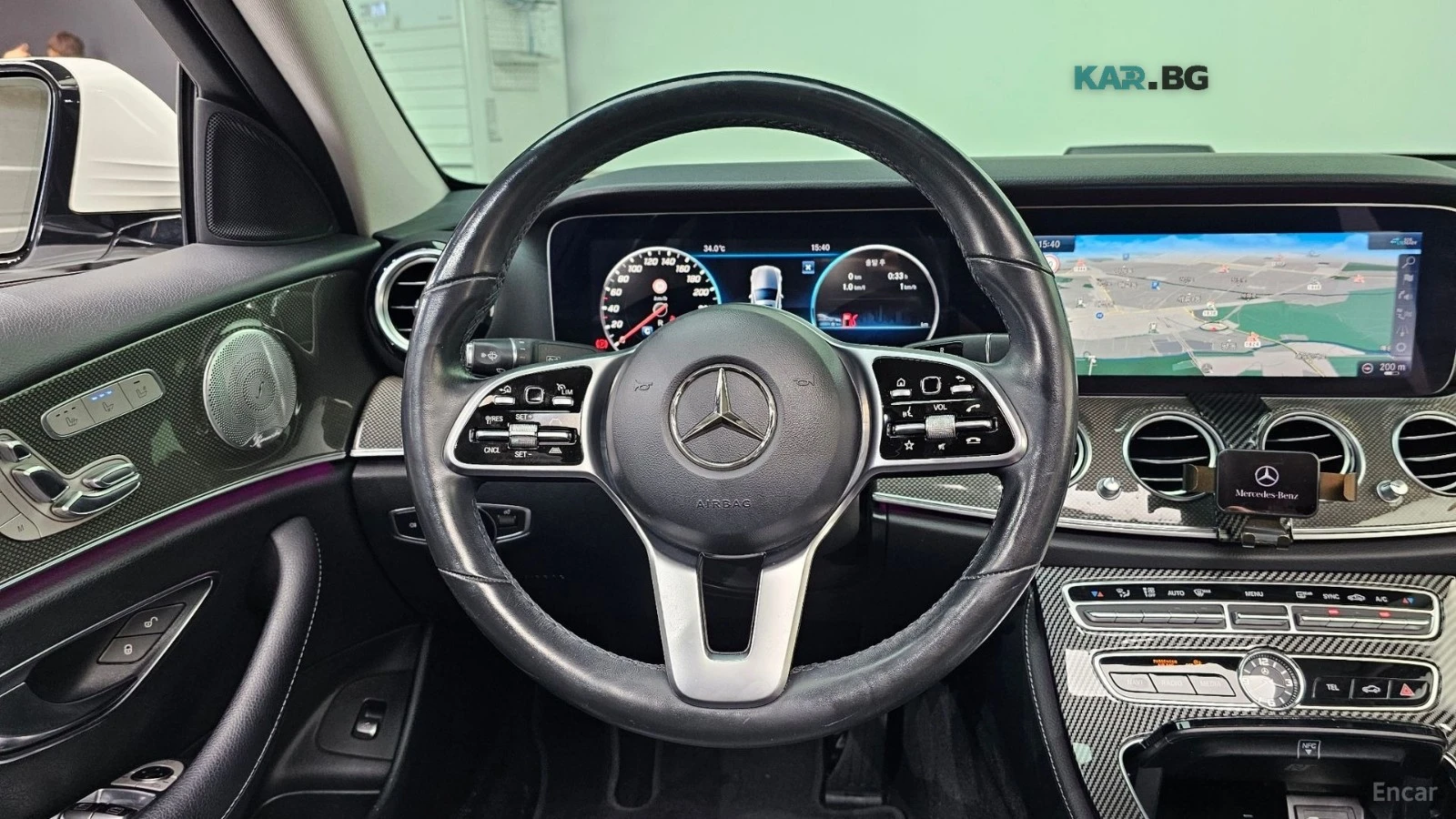 Mercedes-Benz E 300 4MATIC/AMG-LINE/DRIVE-ASSISTS/SUNROOF, снимка 7 - Автомобили и джипове - 55719487