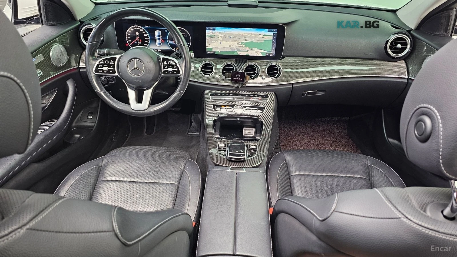 Mercedes-Benz E 300 4MATIC/AMG-LINE/DRIVE-ASSISTS/SUNROOF, снимка 6 - Автомобили и джипове - 55719487