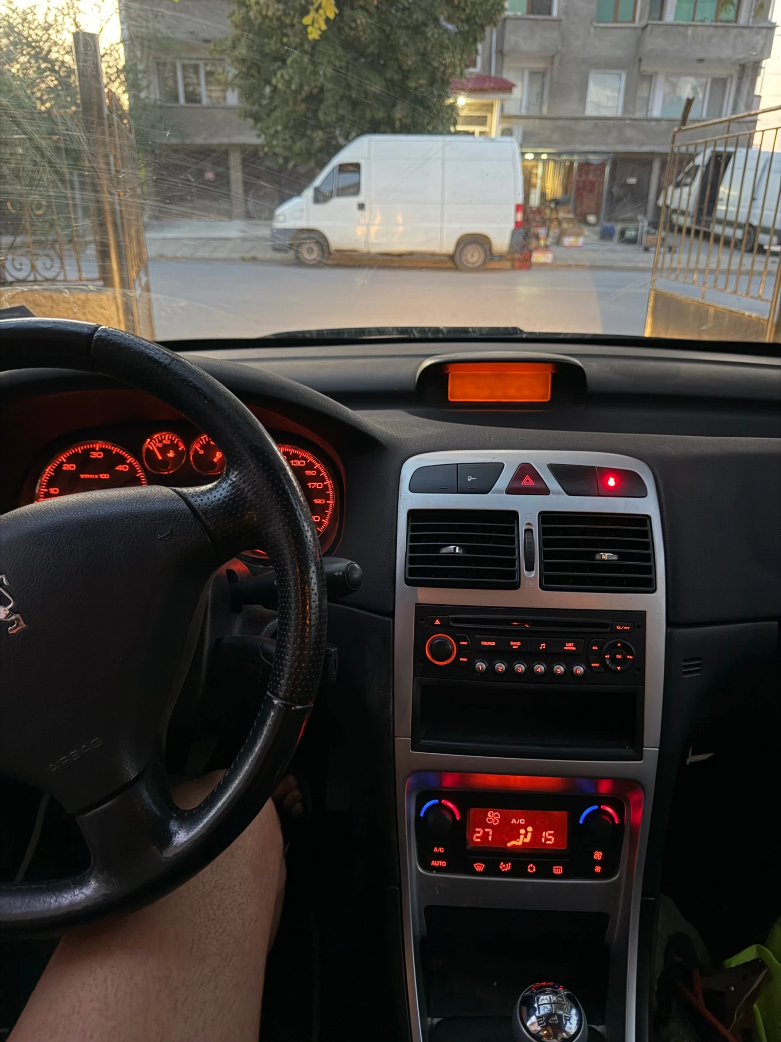 Peugeot 307, снимка 5 - Автомобили и джипове - 56160253