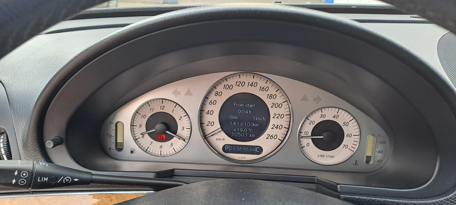 Mercedes-Benz E 280, снимка 7 - Автомобили и джипове - 56269417