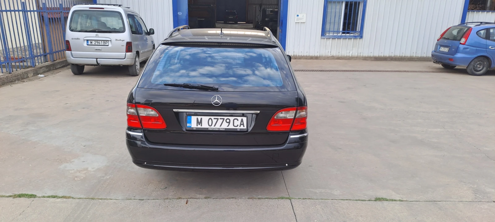 Mercedes-Benz E 280, снимка 5 - Автомобили и джипове - 56269417