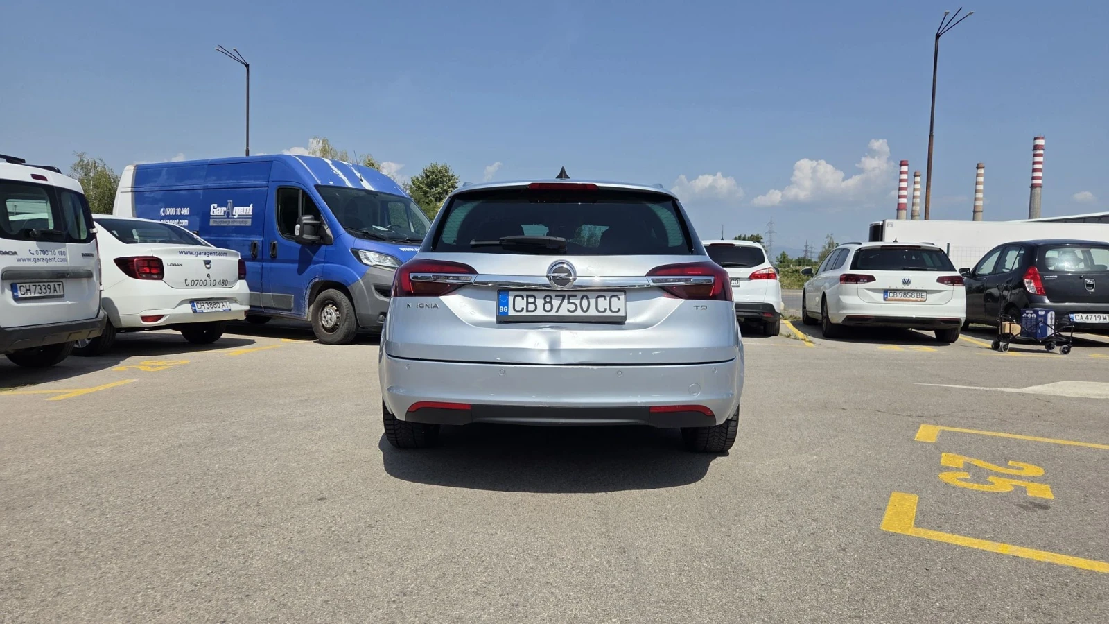 Opel Insignia, снимка 3 - Автомобили и джипове - 56274930