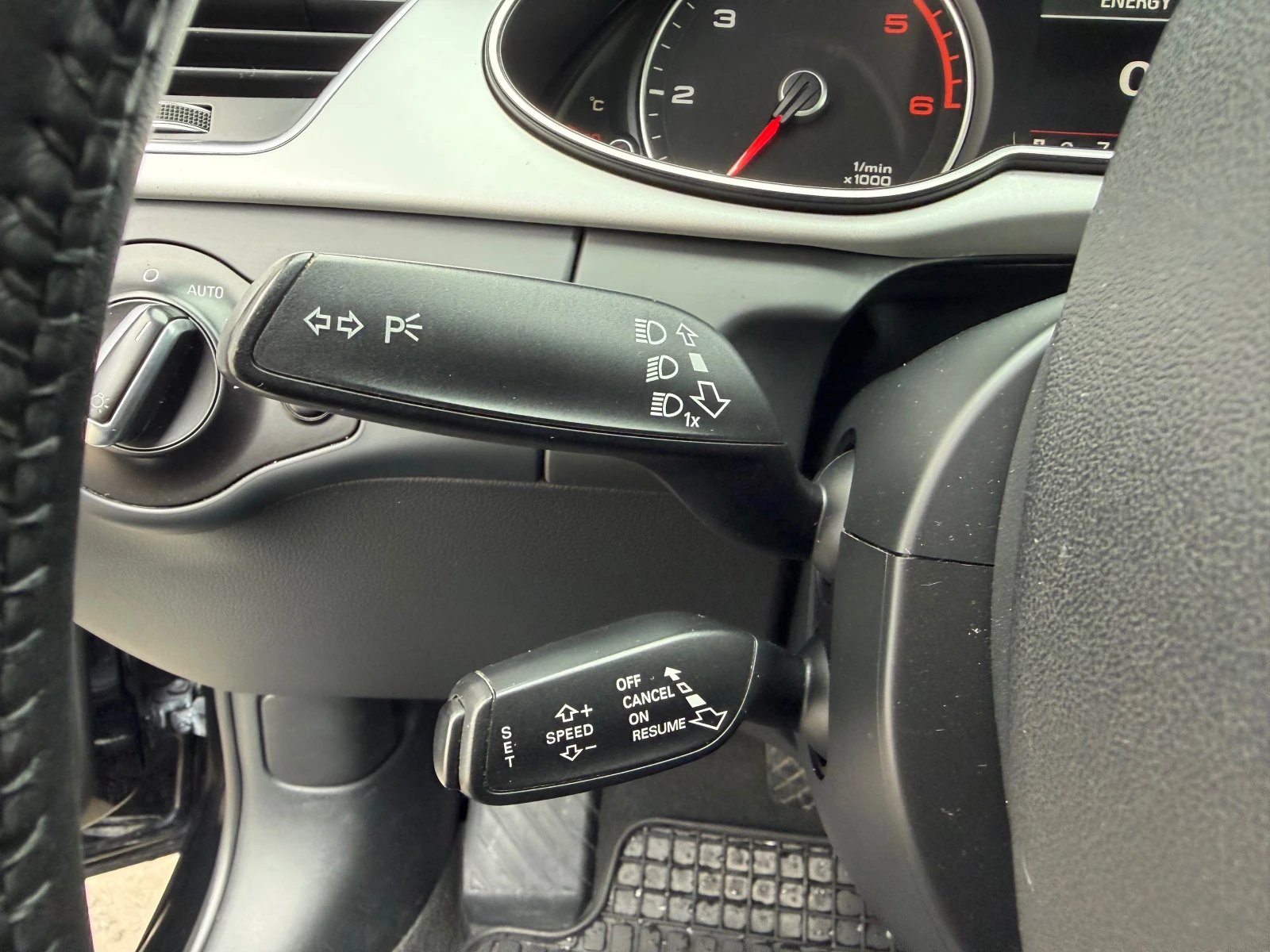 Audi A4 2.0TDI-150k.s-S4 pack, снимка 13 - Автомобили и джипове - 56298423