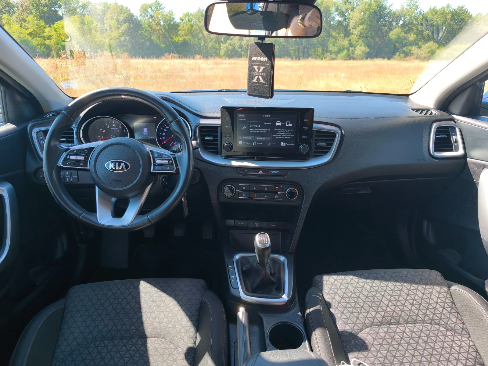 Kia XCeed, снимка 16 - Автомобили и джипове - 56346736