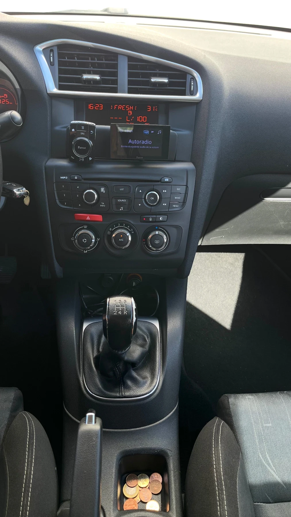 Citroen C4 1.6 HDI, снимка 10 - Автомобили и джипове - 56402945