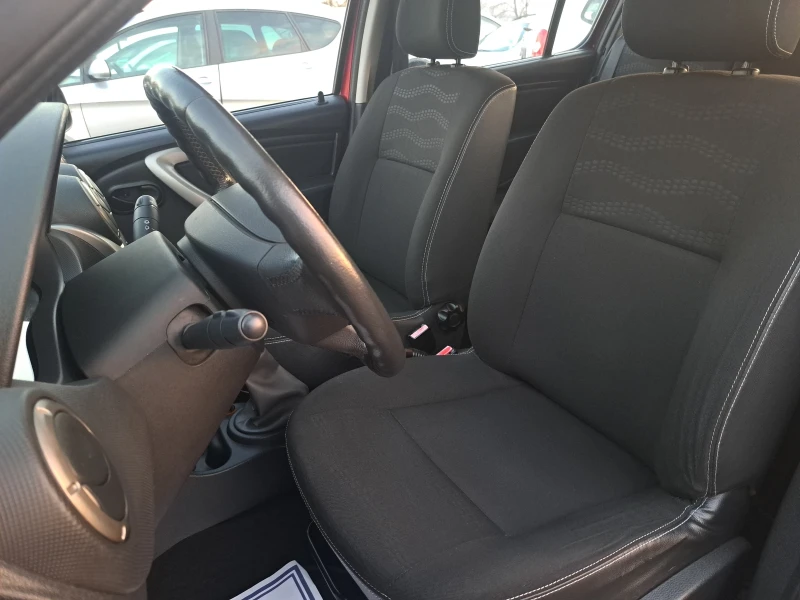 Dacia Sandero * 1.5dci * STEPWAY* TOP* ИТАЛИЯ* , снимка 11 - Автомобили и джипове - 46973692