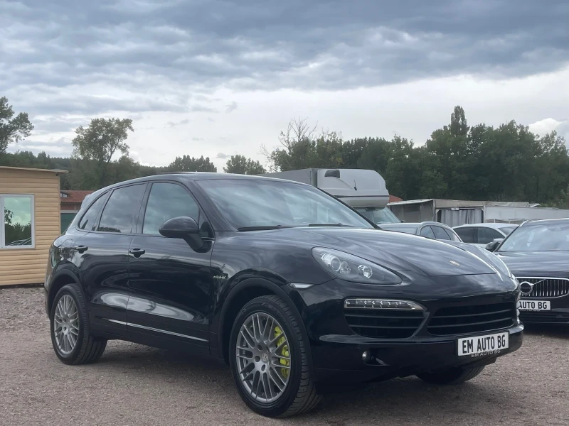 Porsche Cayenne S E-Hybrid, снимка 3 - Автомобили и джипове - 47362059