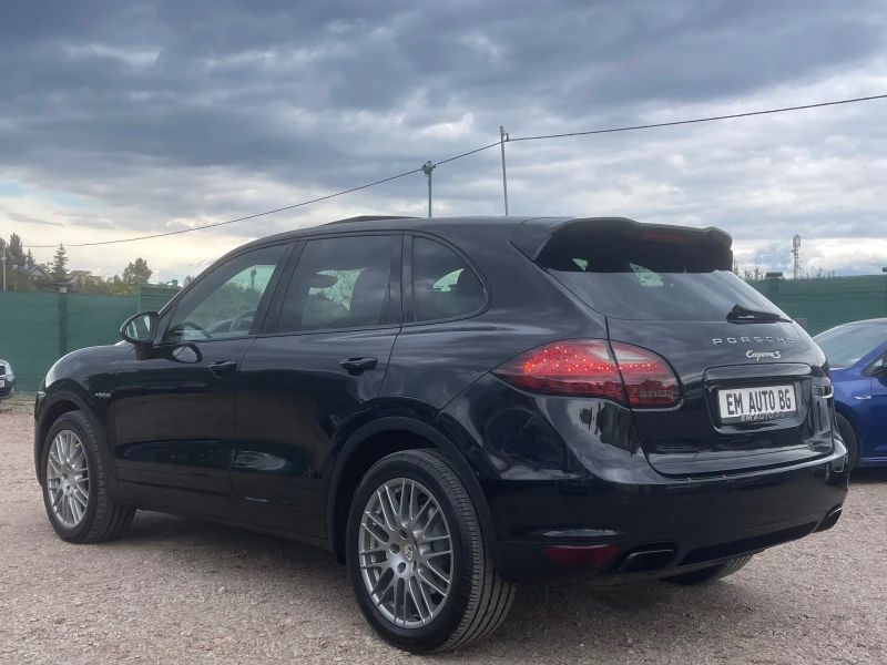 Porsche Cayenne S E-Hybrid, снимка 5 - Автомобили и джипове - 47362059