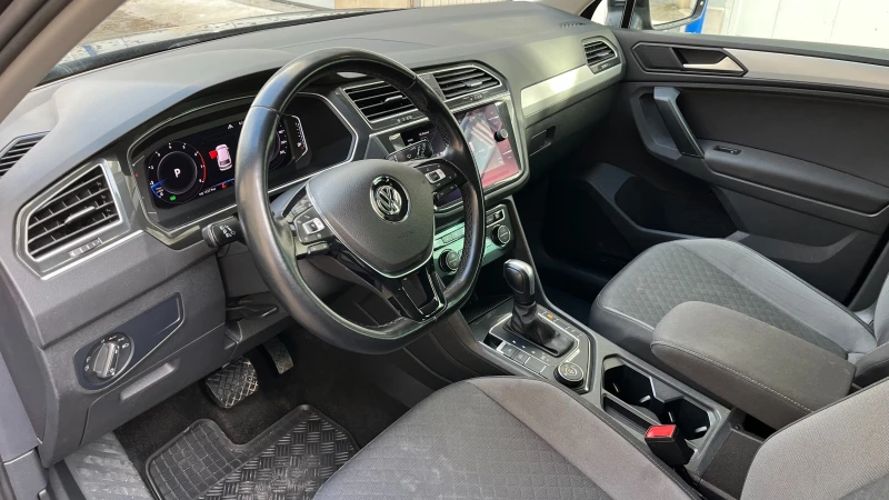 VW Tiguan 2.0 TSI - ГАРАНЦИЯ , снимка 5 - Автомобили и джипове - 48627542