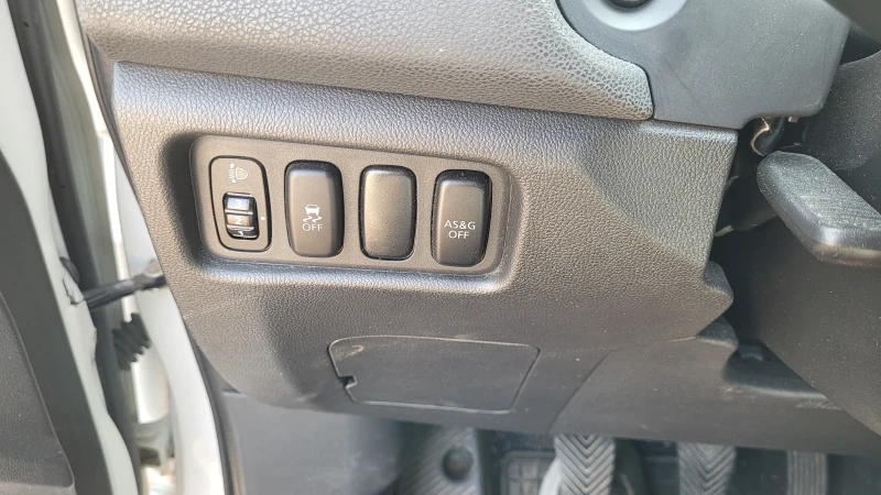 Mitsubishi ASX, снимка 5 - Автомобили и джипове - 52030660