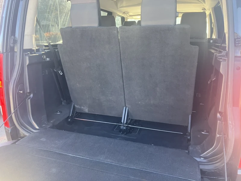 Land Rover Discovery 2.7TDV6, снимка 8 - Автомобили и джипове - 52616341