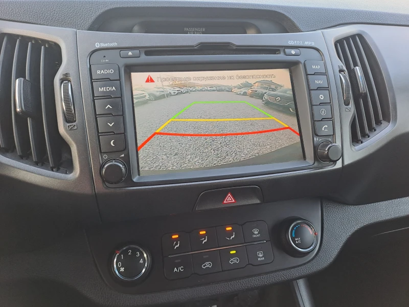 Kia Sportage 1.7 crdi, снимка 12 - Автомобили и джипове - 53165850