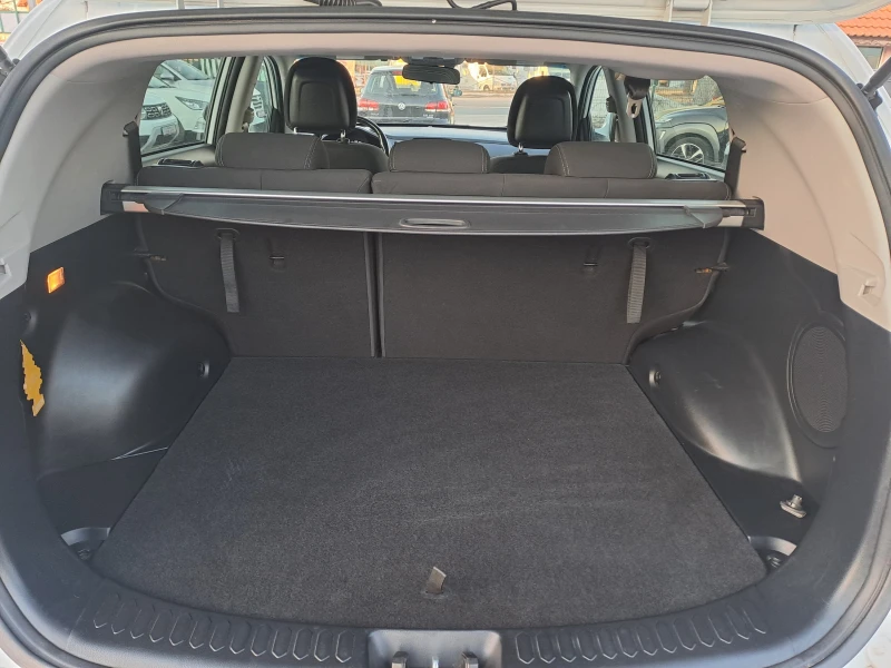 Kia Sportage 1.7 crdi, снимка 16 - Автомобили и джипове - 53165850