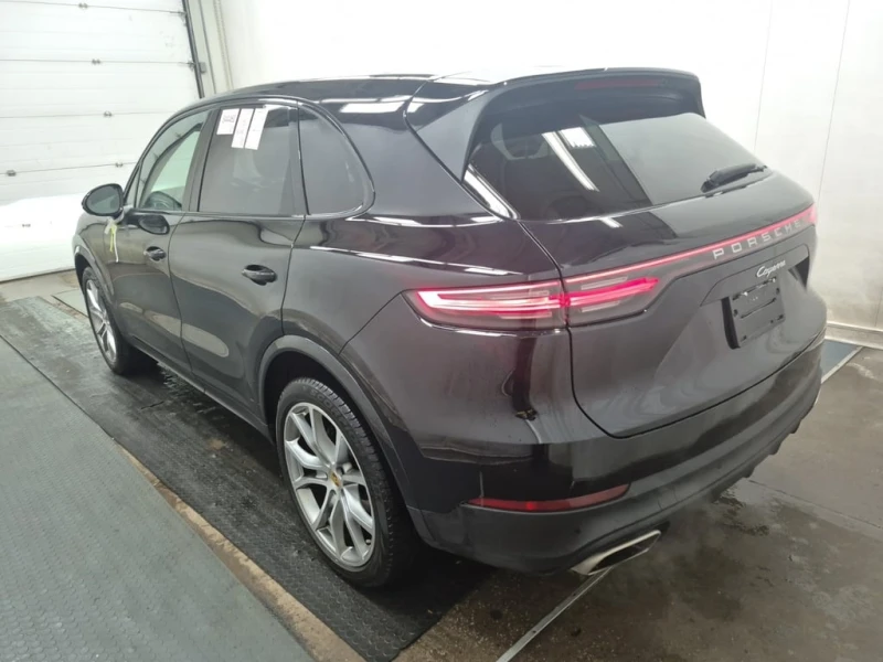 Porsche Cayenne * AWD * CARFAX * БЕЗ ПЪРВОНАЧАЛНА ВНОСКА, снимка 4 - Автомобили и джипове - 53199191