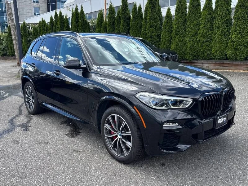 BMW X5 * xDrive45e * ЛАЗЕРИ * ОБДУХВАНЕ * 360 * SWAROVSKI, снимка 3 - Автомобили и джипове - 55736010