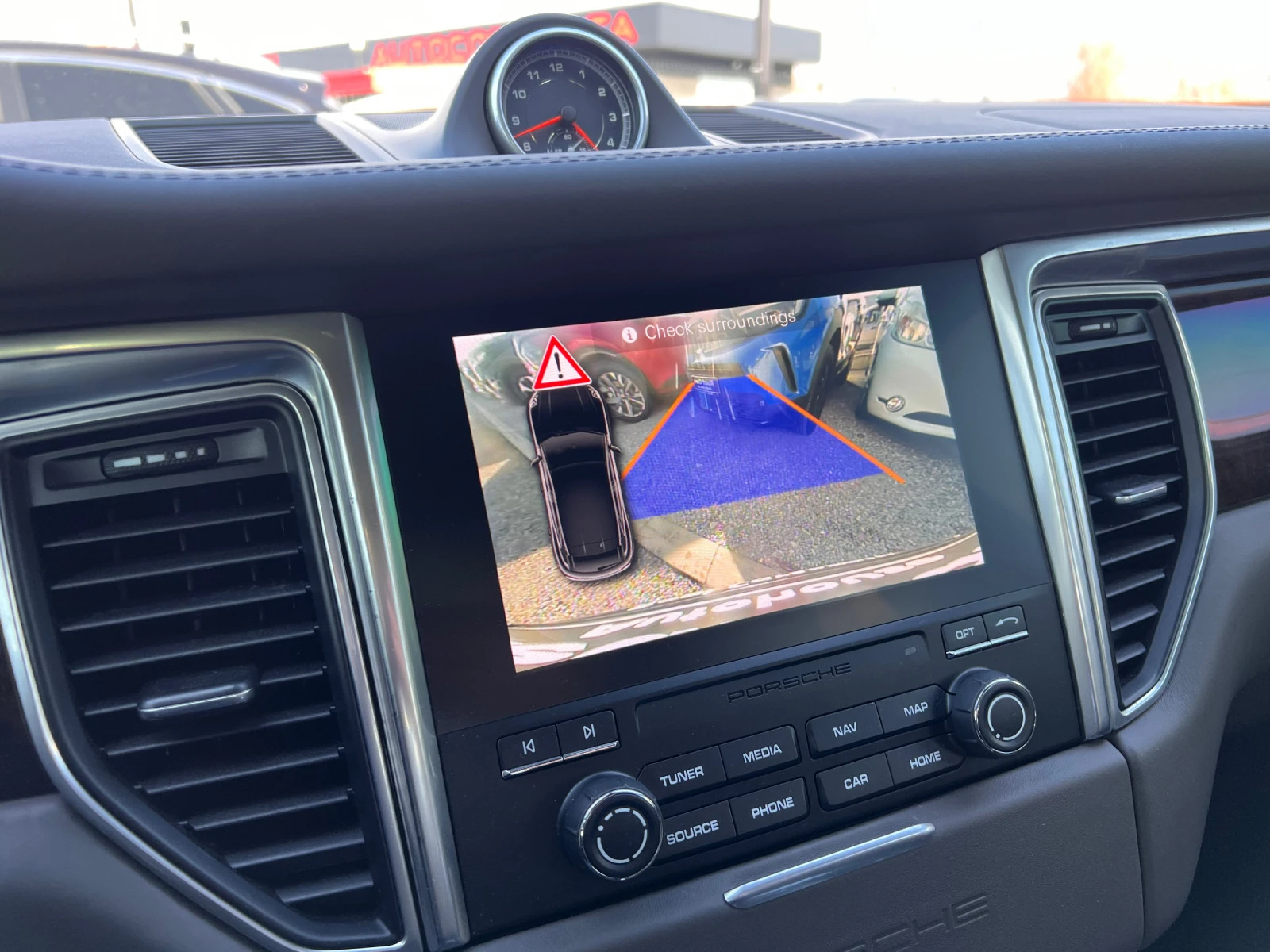 Porsche Macan Turbo* SportChrono* Pano* Keyless* AeroPack* PASM* | Mobile.bg   17