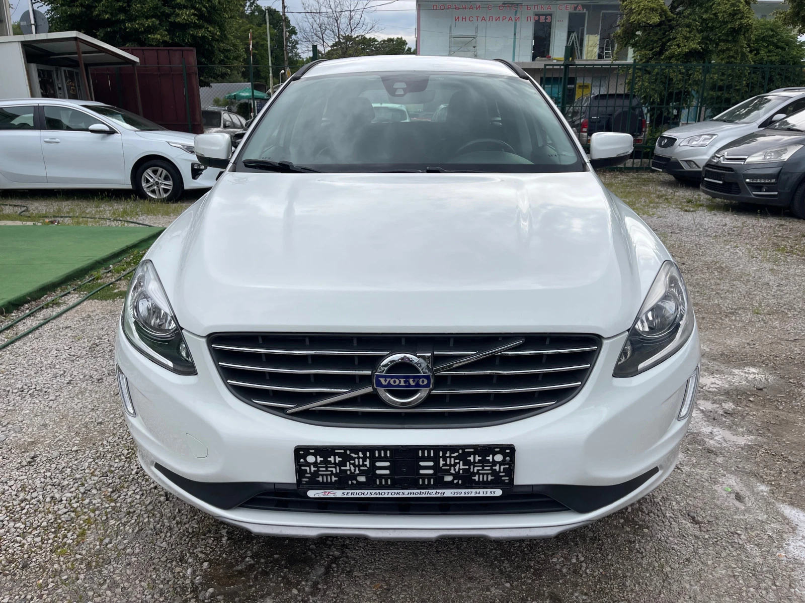 Volvo XC60 2.0 D4 * EURO 6B* NAVI! - изображение 2