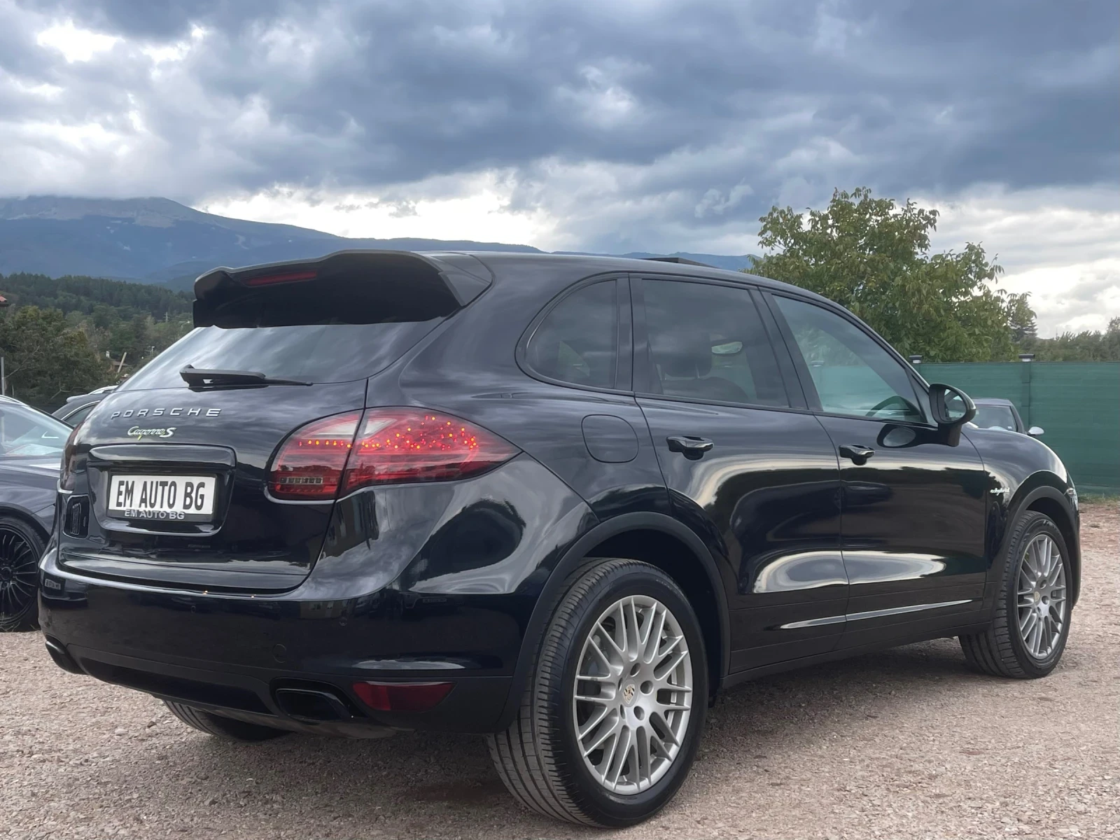 Porsche Cayenne S E-Hybrid - изображение 4