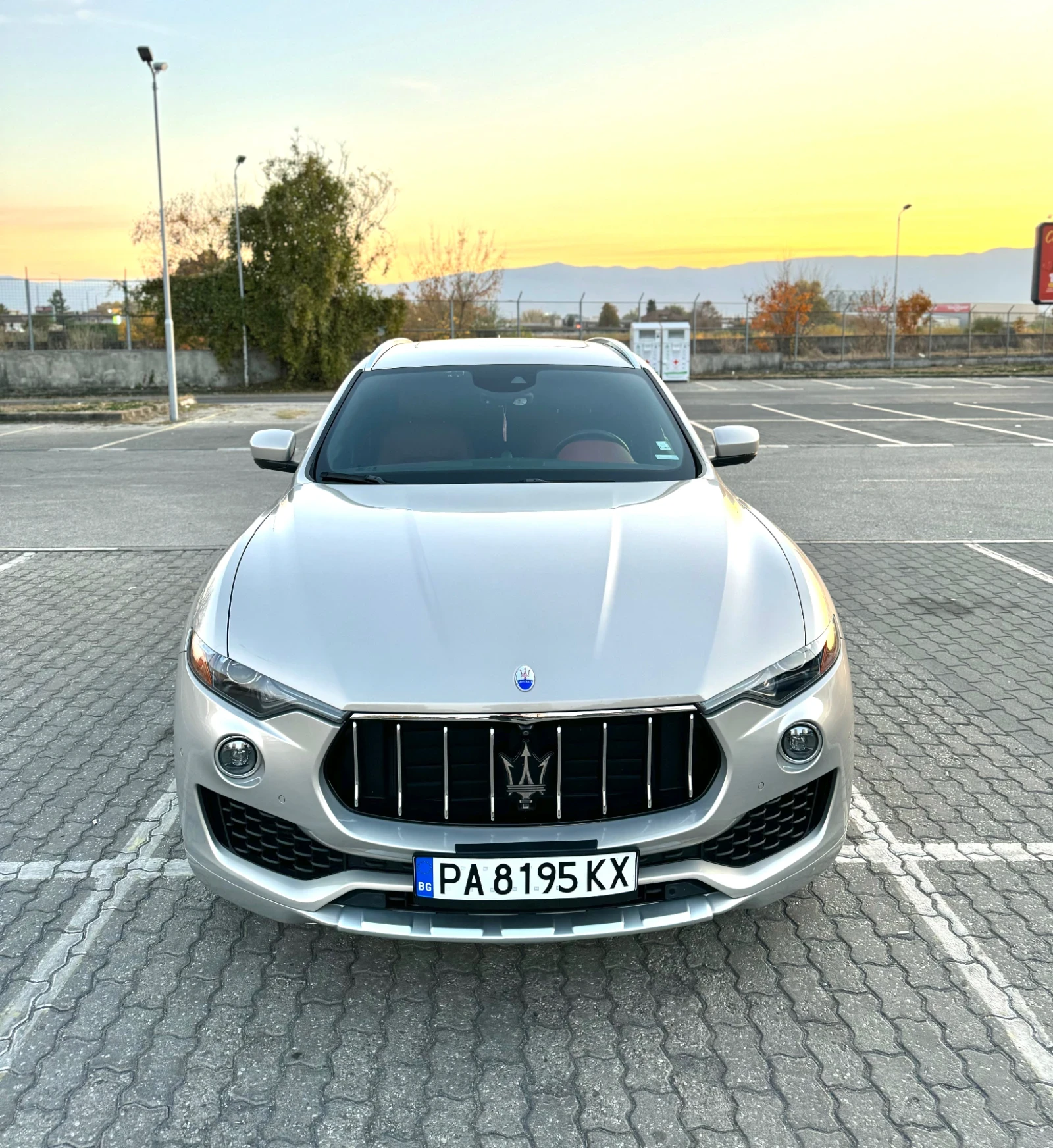 Maserati Levante SQ4 // GrandSport // Като Нова !!! - [1] 