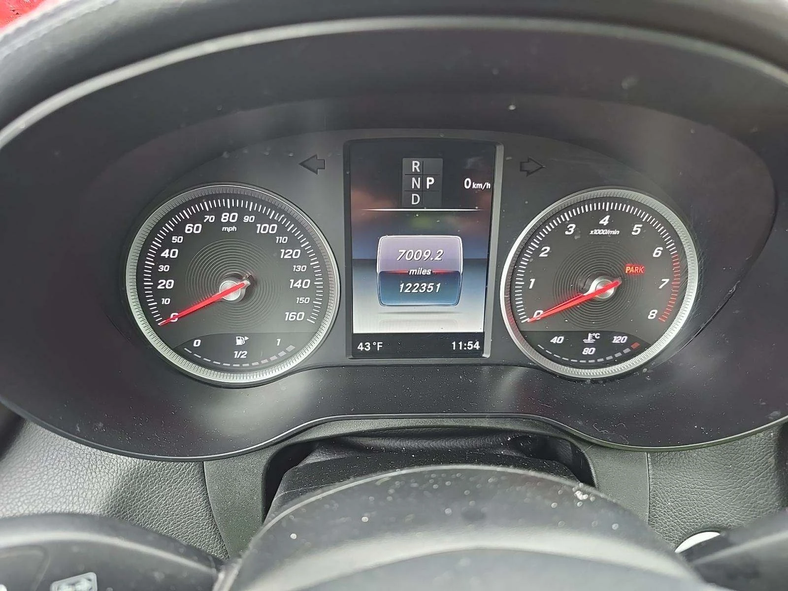 Mercedes-Benz GLC 300 AMG* BURMASTER* KEYLESS GO* PANO* КАМЕРА* М.ТОЧКА - изображение 8