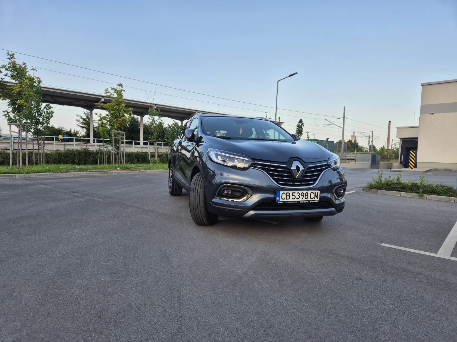 Renault Kadjar Intens TCe160 - изображение 2