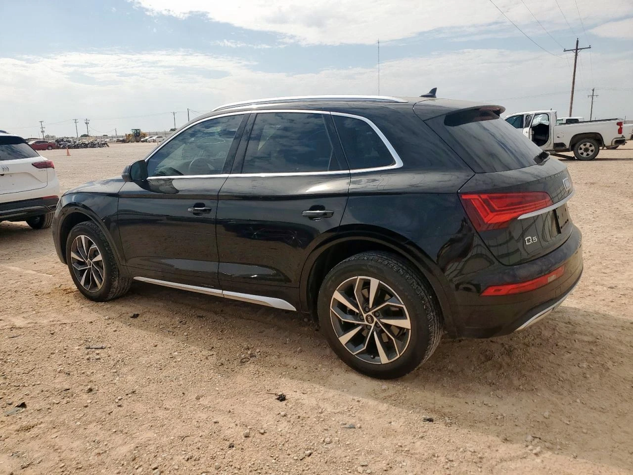 Audi Q5 PREMIUM PLUS DIGITAL/DISTRONIC/ПОДГРЕВИ - изображение 4