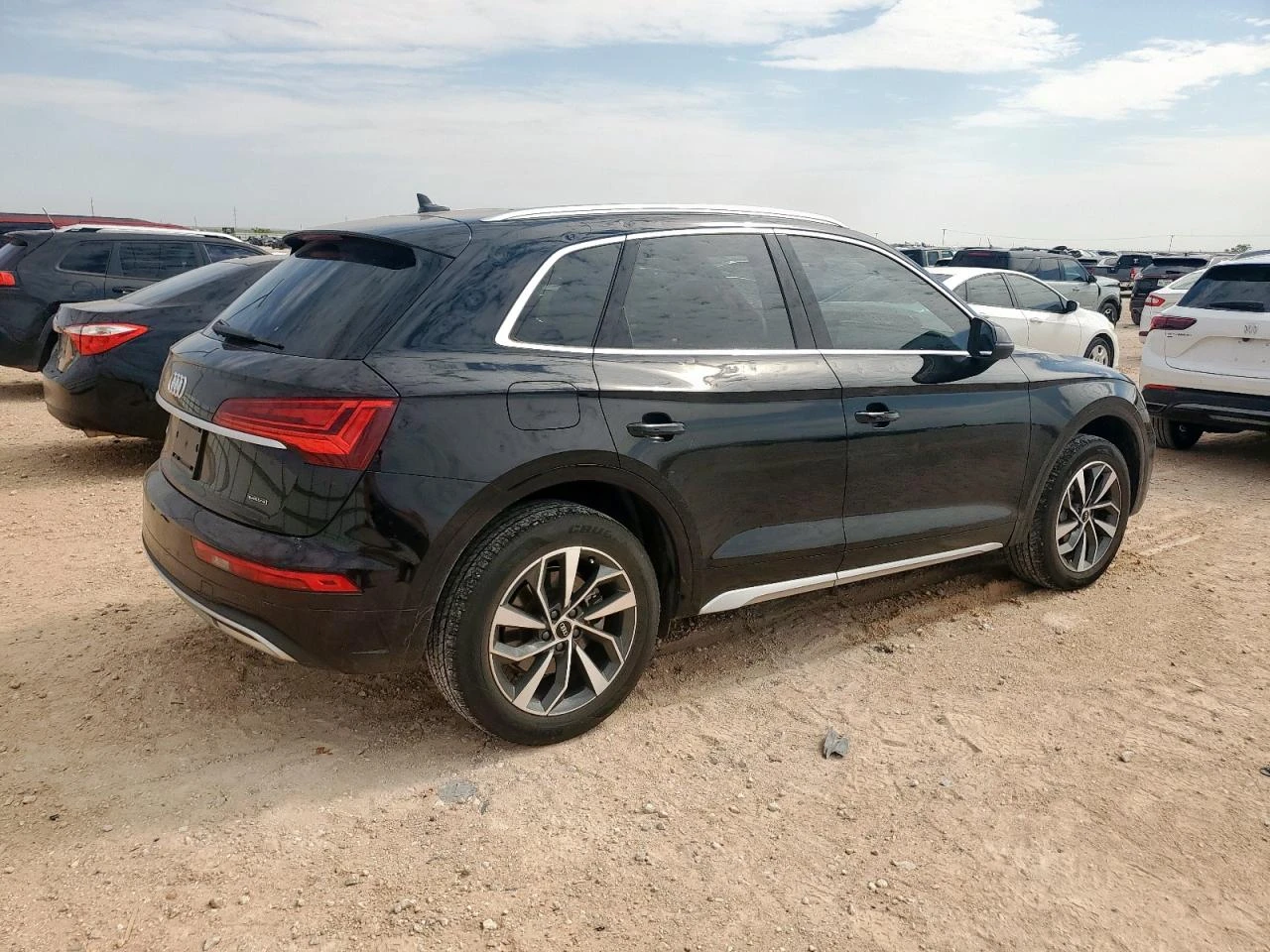 Audi Q5 PREMIUM PLUS DIGITAL/DISTRONIC/ПОДГРЕВИ - изображение 6