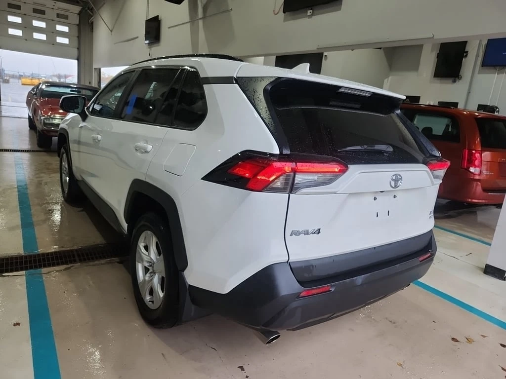 Toyota Rav4 * XLE * CARFAX * БЕЗ ПЪРВОНАЧАЛНА ВНОСКА - изображение 4