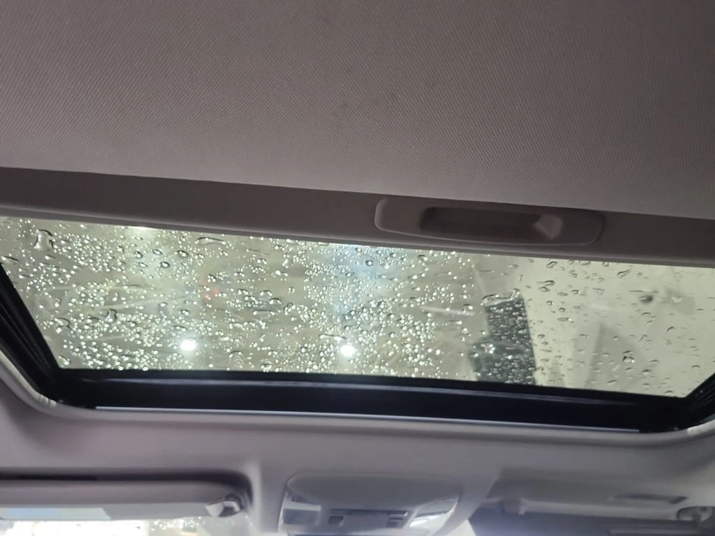 Toyota Rav4 * XLE * CARFAX *    | Mobile.bg   11