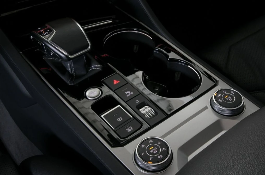 VW Touareg 3.0TDI 4Motion R-Line  - изображение 7