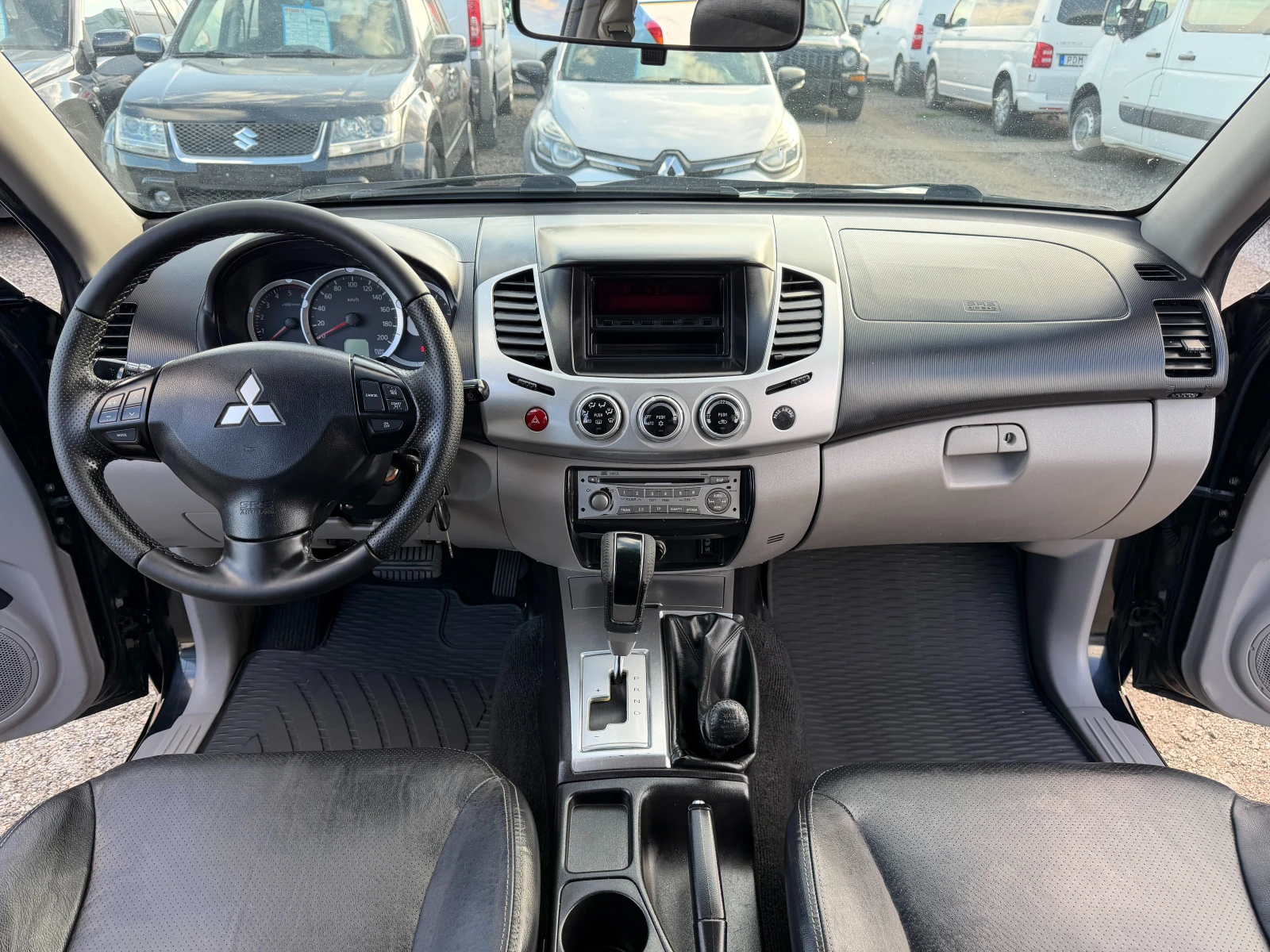 Mitsubishi L200 2.5, снимка 16 - Автомобили и джипове - 55081928