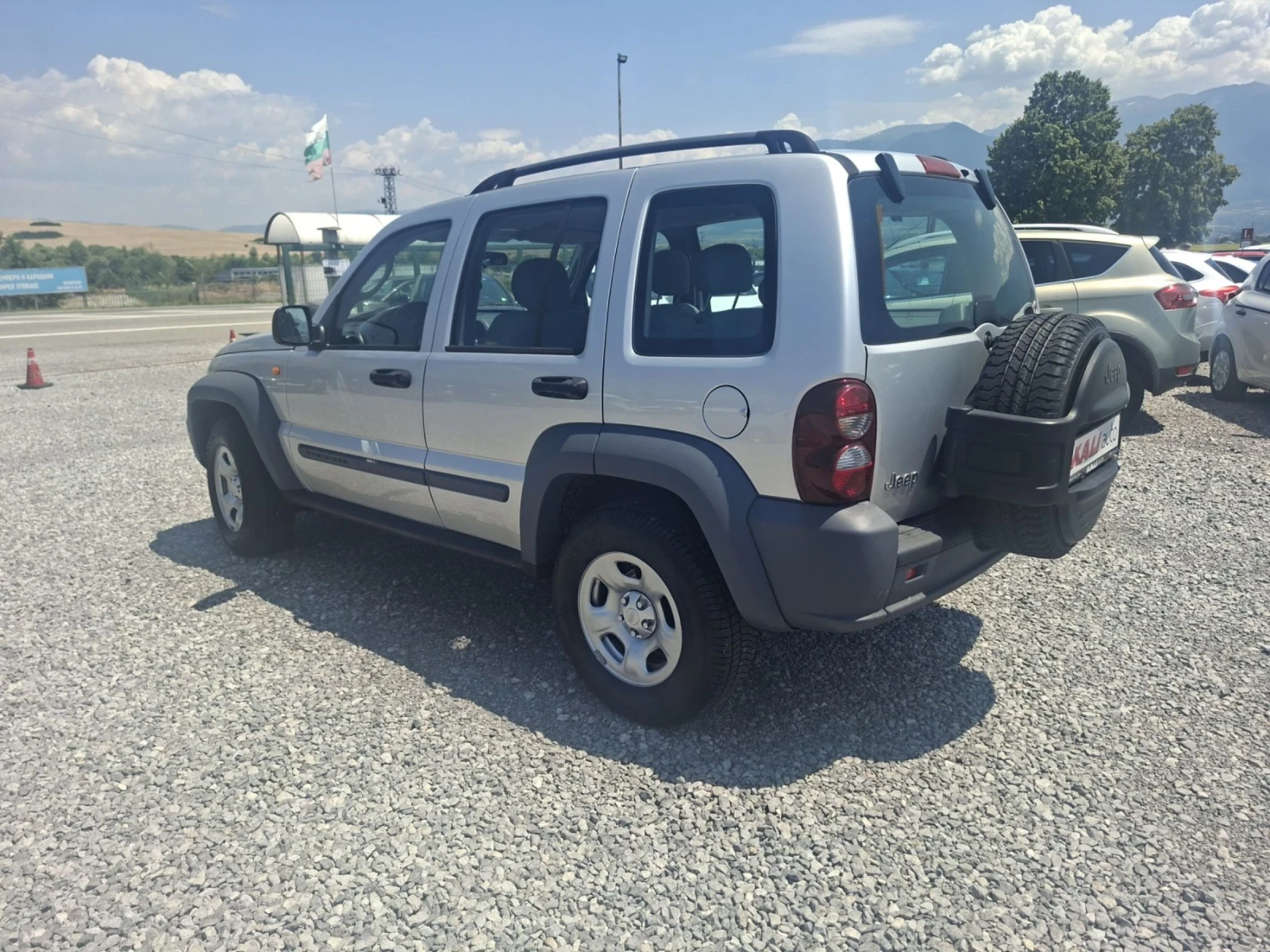 Jeep Cherokee ИТАЛИЯ, снимка 3 - Автомобили и джипове - 55392841