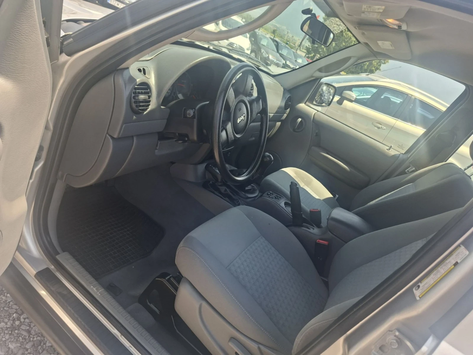 Jeep Cherokee ИТАЛИЯ, снимка 5 - Автомобили и джипове - 55392841