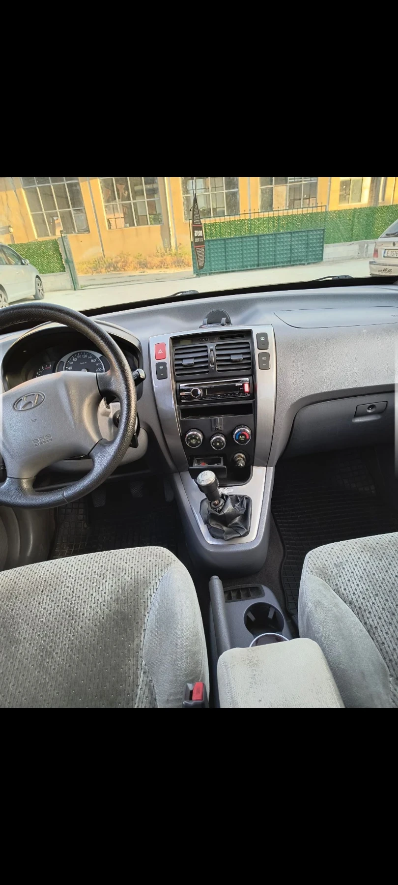 Hyundai Tucson, снимка 8 - Автомобили и джипове - 56106630