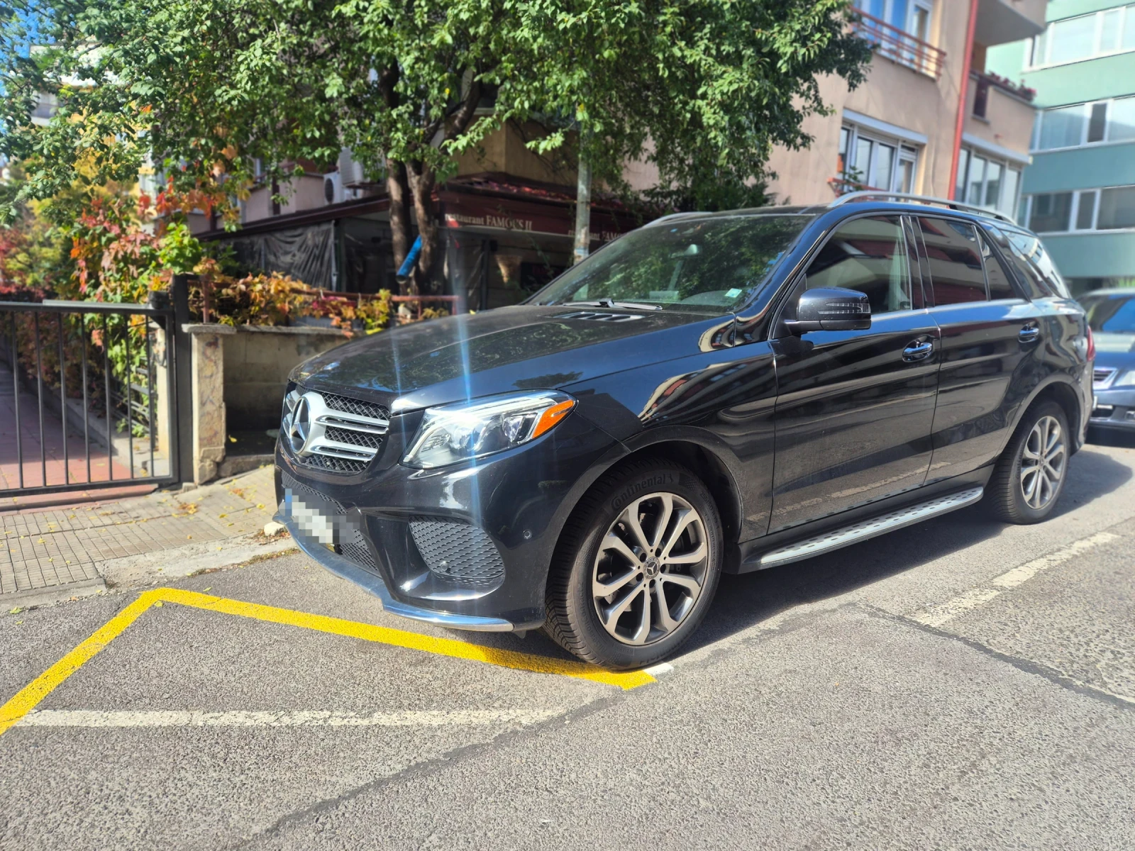 Mercedes-Benz GLE 350, снимка 2 - Автомобили и джипове - 56599404