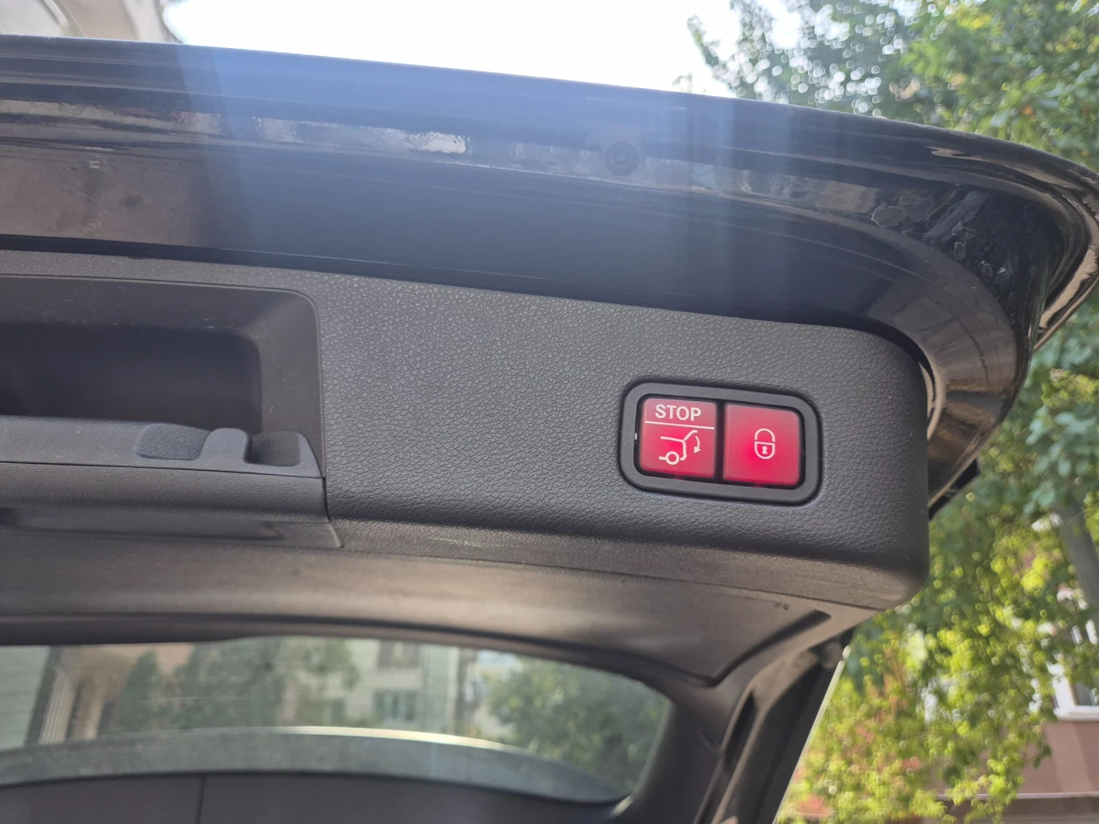 Mercedes-Benz GLE 350, снимка 10 - Автомобили и джипове - 56599404