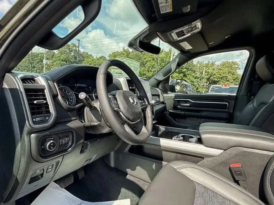 Dodge RAM 1500, снимка 9 - Автомобили и джипове - 56707703