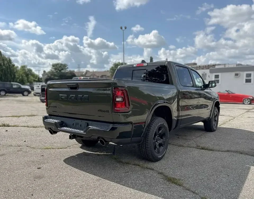 Dodge RAM 1500, снимка 7 - Автомобили и джипове - 56707703
